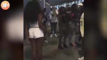 Массовая драка девушек в афроамериканском гетто попала на видео