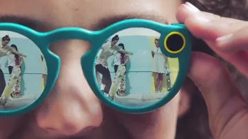 Snapchat выпустит особенные очки