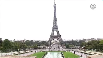 В Париже прошёл День без автомобиля