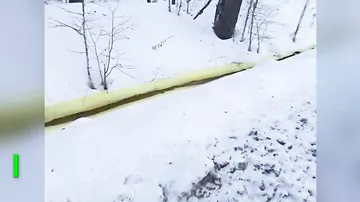 Зелёный снег выпал на Урале