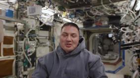 Как космонавты пьют кофе в невесомости