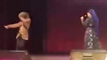 Смерть танцора на сцене в Чечне во время выступления сняли на видео