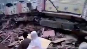 Видео разрушительного землетрясения в Индонезии появилось в Сети