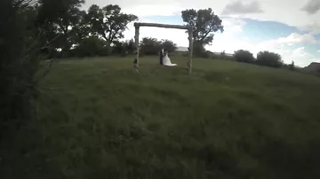 Не снимайте свадьбу с квадрокоптера!