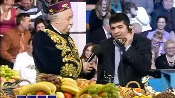 Азербайджанец прессует мужика по телефону на Поле Чудес