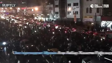 В Тегеране многотысячная толпа прощается с экс-президентом Ирана