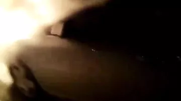 Камера засняла как полицейский спас женщину из горящего автомобиля