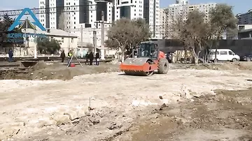 В центре Баку прокладывается новая автодорога