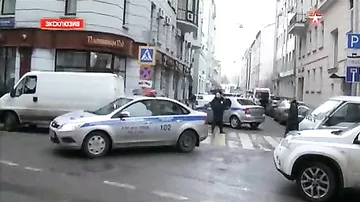 В центре Москвы задержанный пытался выпрыгнуть из окна ОВД