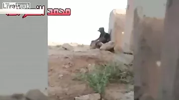Иракский военный обхитрил снайпера ИГИЛ