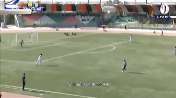 Футболист из Ирака забил фантастический гол с середины поля