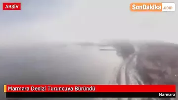 Жителей Стамбула напугало оранжевое море