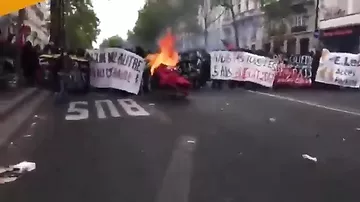 Parisdə 1 May nümayişləri: polis gözyaşardıcı qazdan istifadə edib