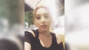 Azərbaycanlı müğənni Türkiyədə erməni mahnısına etiraz etdi