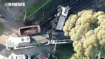 В Австралии при столкновении трамвая и грузовика пострадали 29 человек