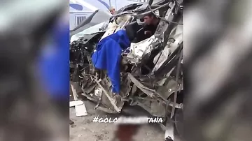 Lexus разорвало на части в страшном ДТП в Дагестане