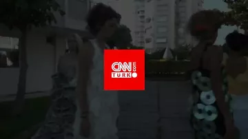 Zibillərdən geyim kolleksiyası