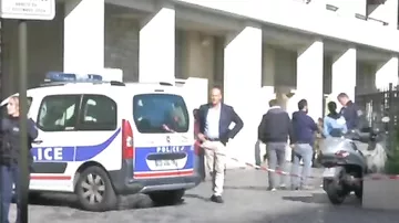 СМИ публикуют видео с места наезда на военных под Парижем