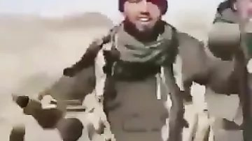 Конец смертельной схватки солдата-добровольца с камикадзе ИГИЛ