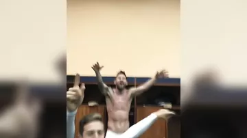 Месси спел в раздевалке после того, как подарил Аргентине ЧМ-2018