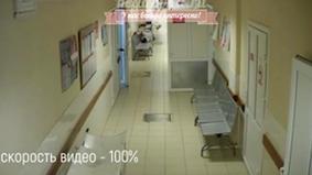 Пациент умирал на полу больницы, умоляя врачей о помощи