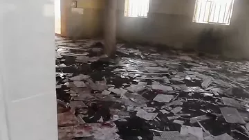 Последствия подрыва 50 человек в мечети показали на камеры