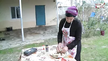 Tərəkəmə mətbəxi: ən əziz qonaqlar üçün hazırlanan bağır-beyin
