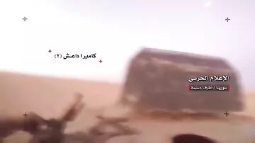 Боевики ИГИЛ, удирая в панике на самодельном танке, сняли на видео свою смерть