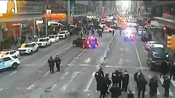 Первое видео с места взрыва в тоннеле на Манхеттене