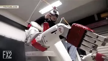 В Корее показали ездового гуманоидного робота