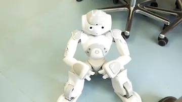 Робот, управляемый айпадом