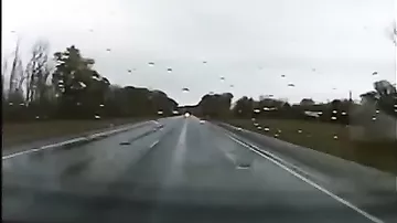 Водитель Audi возомнил себя крутым в дождливую погоду