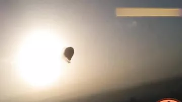 Момент падения воздушного шара с туристами в Египте сняли на видео