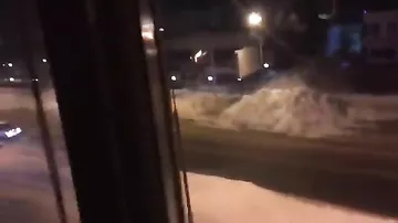 Полицейские попытались остановить угонщика снежками