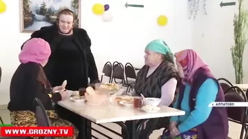 104 летняя Мадина Алиева получила ключи от нового дома
