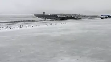 Bakı-Şamaxı-Yevlax yolu buz bağlayıb - Avtomobillər yolda qalıb