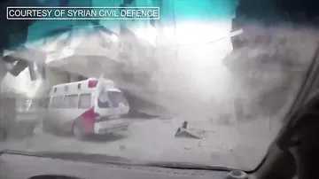 Suriya paytaxtı Dəməşqin yaxınlığındakı Şərqi Qutanın bombardmanları davam edir