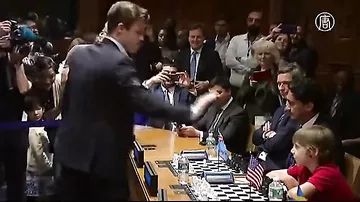 Чемпион мира Магнус Карлсен сыграл в шахматы с 15 соперниками