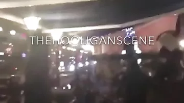 Видео нападения хулиганов на болельщиков Ливерпуля в Киеве