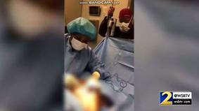 Хирург станцевала для видео во время операции, и в итоге ее пациентка — инвалид
