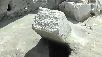 Найден скелет человека, который почти спасся от извержения вулкана в Помпеях
