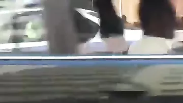 Şəhərin ortasında küçə döyüşü