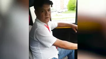 В Астане водитель показал, как ездит на автобусе без руля