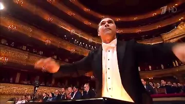 Народный артист Азербайджана выступил на гала-концерте в честь закрытия ЧМ 2018