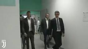Роналду прибыл на медосмотр в «Ювентус»