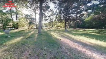 Пользователи Google Maps разглядели на кладбище кое-что действительно жуткое