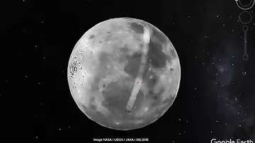 Пользователи Google Earth опустили NASA, обнаружив на Луне 200-метровую пирамиду