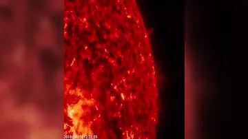 В NASA сняли на камеры яркую солнечную вспышку