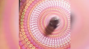 «Глаз не отвести» — гипнотизирующее видео бьет рекорды по просмотрам в сети