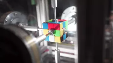Как устроен «семиэтажный» кубик Рубика — секрет головоломки показали на камеры